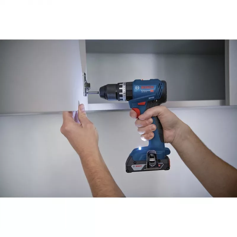 Juhtmeta trell-keeraja Bosch GSB 18 V — 18 V, 4 Ah Li‑Ion, 45 N·m, 500/1900 p/min, 35 mm puit, 10 mm teras, 2 akut, laadija, kohver