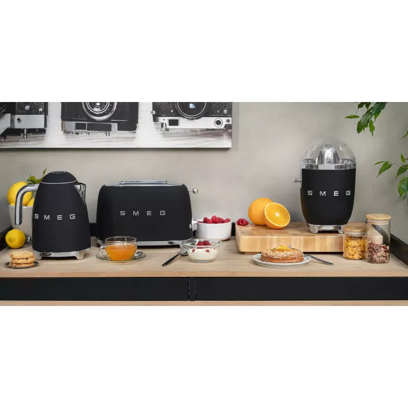 Röster Smeg 50's Style TSF01BLMEU 2 viilu Must Roostevaba teras