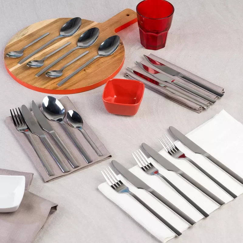 Söögiriistade komplekt Russell Hobbs RH00855EU — 20-osaline roostevaba terasest serviis