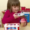 Melissa & Doug Scoop & Stack jäätisekomplekt mängukööki