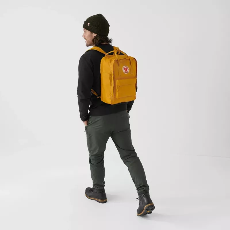 Seljakott Fjällräven Kanken Laptop 13 tolli — Vabaaja linnaseljakott, Kollane, 250×160×350 mm, Polüamiid/PP/Vinüül
