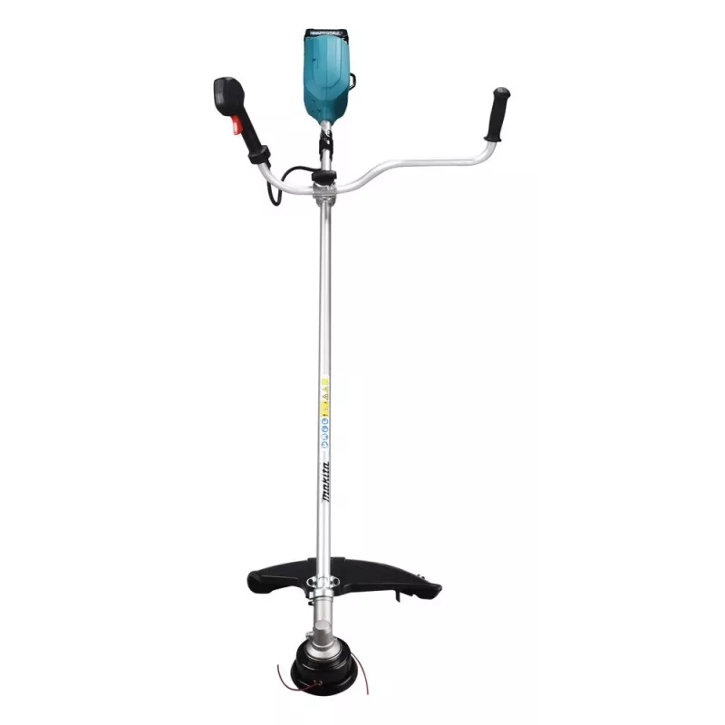 Makita UR012GZ06 aku