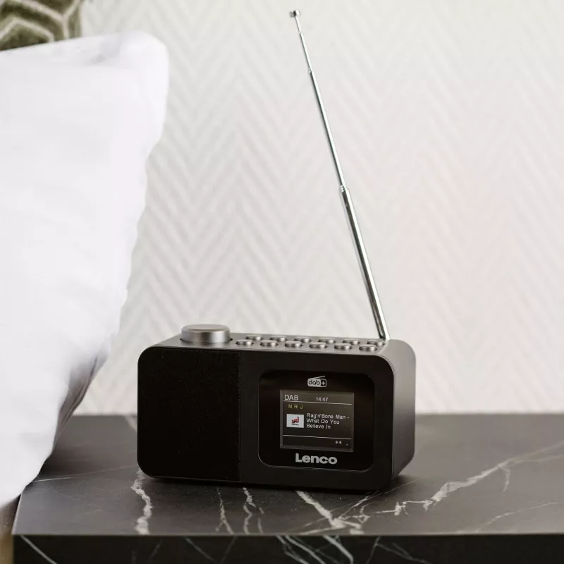 Lauaraadio Lenco CR-625BK — FM/AM-vastuvõtja Bluetoothiga, must