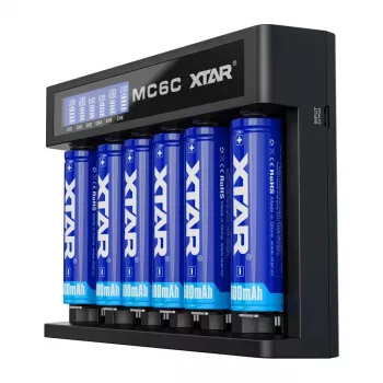 Akulaadija XTAR MC6C mitmepesaline nutilaadija silindrilistele liitium-ioon akudele, 6 pesa, toetab 18650/21700/AA, 5V sisend, must