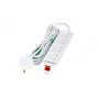 Microconnect MC-UKSURGESTRIP4-5M pikendusjuhe 4 vahelduvvoolu pistikupesa Siseruumides Valge