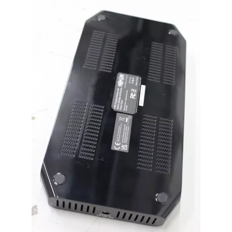 USB-laadimisjaam tripp lite U280-010-ST-CEE — 10 USB-porti, reguleeritav hoiuruum