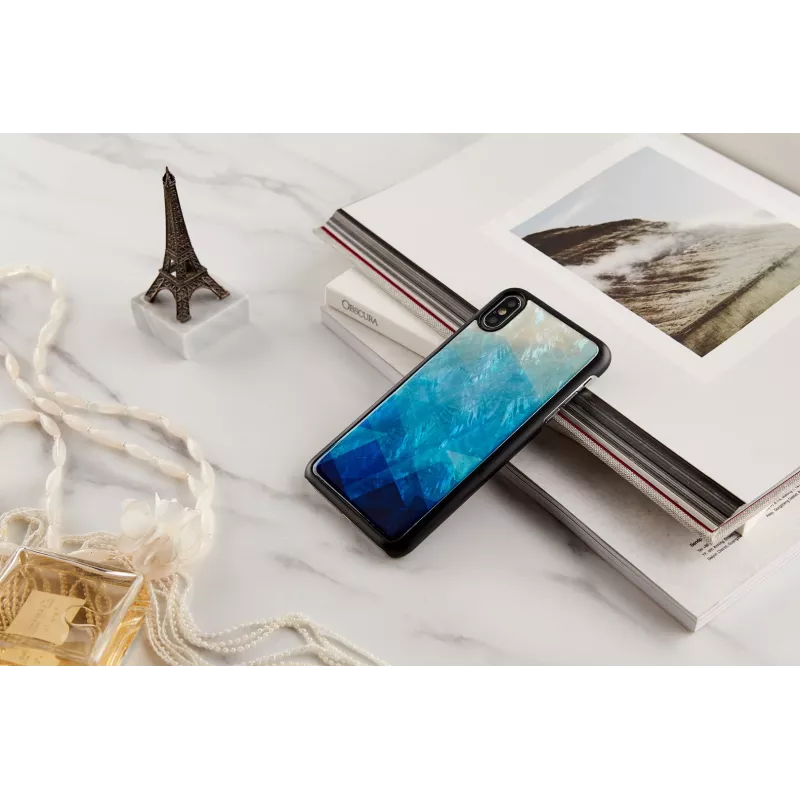 iKinsi telefonikott iPhone XS Maxile — sinise järve must viimistlus