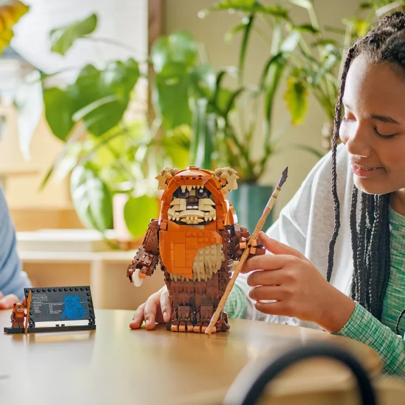 LEGO Star Wars konstrueerib Wicket the Ewok 75430 ehituskomplekti — 1010 tükki, 230 mm mudel, vanus 12+