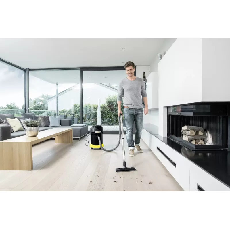 Kuivtolmuimeja Karcher AD 4 Premium — 17 L, 600 W, kotita, metallvoolik, kroomtoru