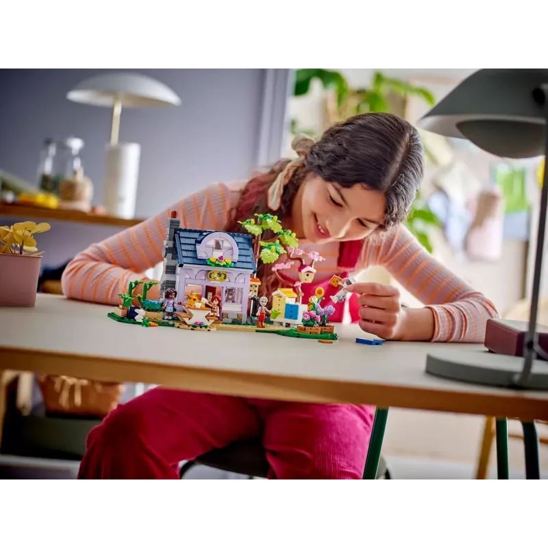 LEGO FRIENDS 42669 Mesiniku maja ja lilleaed