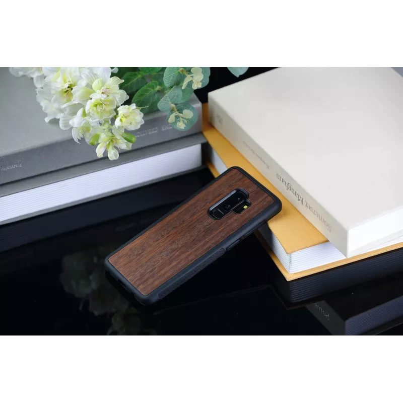 Nutitelefoni ümbris man and wood Samsung Galaxy S9 Plus, koaala mustriga, must