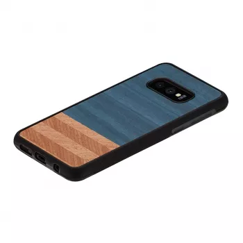 man and wood nutitasku Galaxy S10e-le — Denim Must kaitseümbris