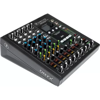 Mackie Onyx 8 - analoogmikser USB-ga