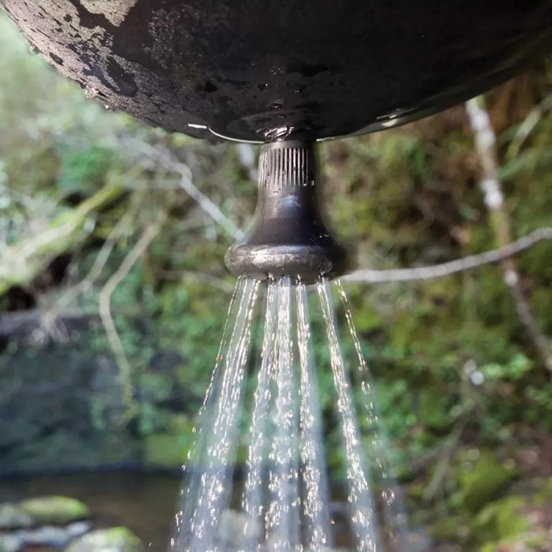 Kaasaskantav taskudušš SEA TO SUMMIT APSHOWER/UNI/UNI — 10 L, 6 m voolik, 70D nailon, 120 g