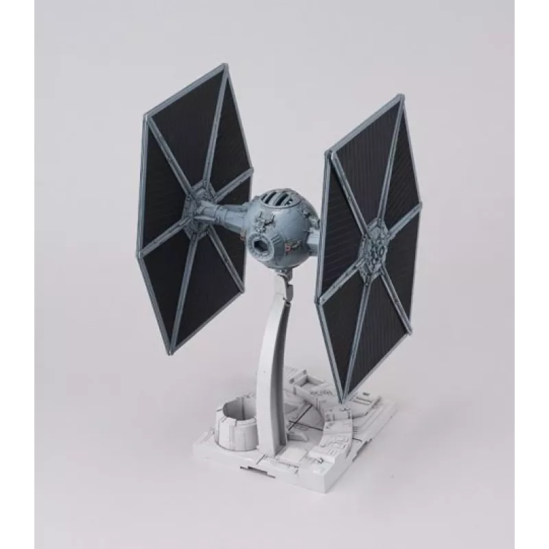 Shuttle mudel Bandai TIE Fighter 1:72