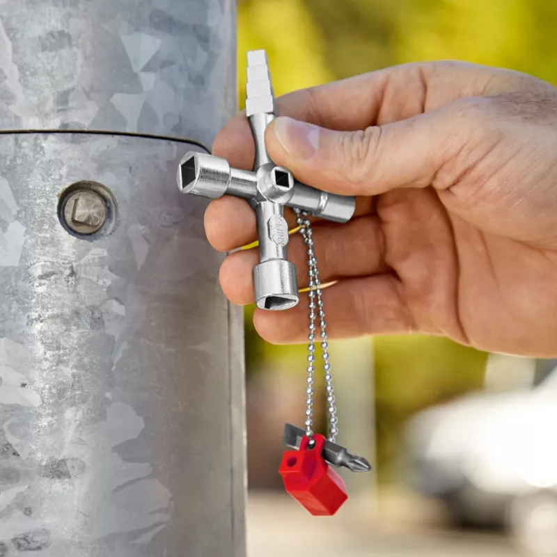Knipex 00 11 04 universaal-/juhtimiskapi võti