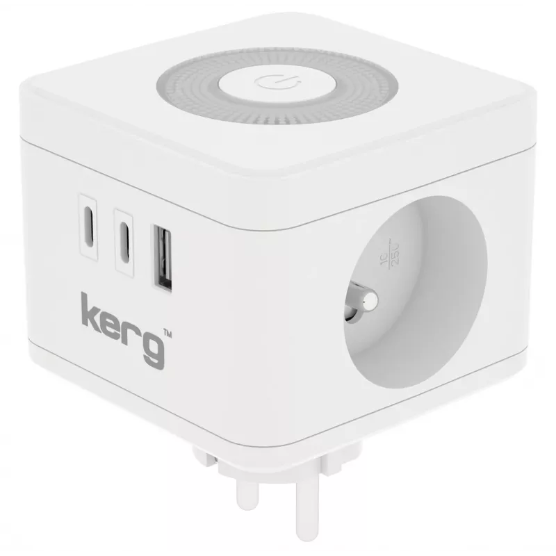 Kerg M02730 pikendusjuhe — 2 F-tüüpi pistikupesa, 3 USB-porti (USB-A + USB-C), 16A 250 V~, 1,5 m kaabel, valge