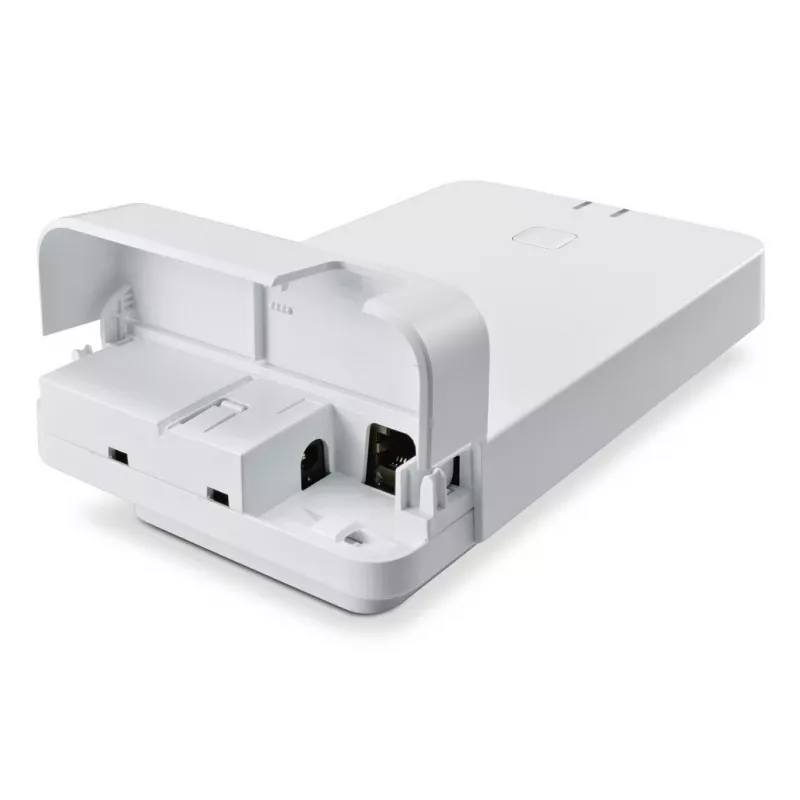 DECT baasjaam Gigaset N770 IP Pro — 120 kanalit, HTTPS/SIPS/SRTP/SSL/TLS, siseruumides 50 m, välistingimustes 300 m, valge