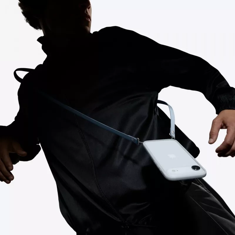 Rihm Apple Crossbody Strap Oranž — pikkus 2,08 m, rPET ja roostevaba teras