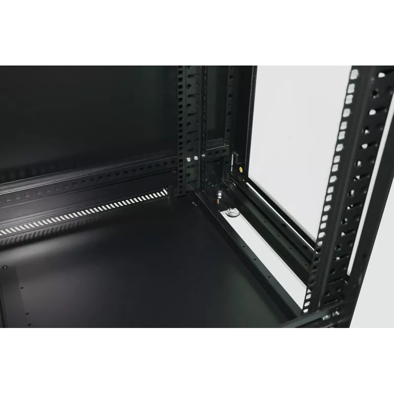 Eraldiseisev rack Extralink Rackmount kapp 32U 600x600 Must