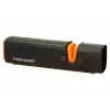 Fiskars Roll Sharp Nööpnugateritaja