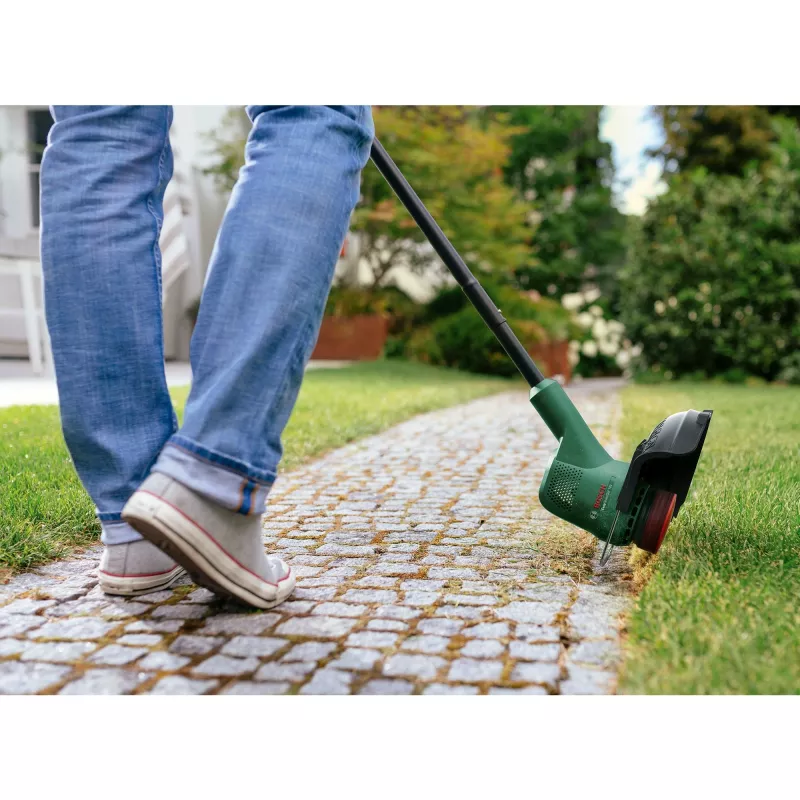 akunurmikutrimmer EasyGrassCut 18-260, 18 V (roheline/must, 2x liitium-ioonaku 2,0 Ah, POWER FOR ALL ALLIANCE)