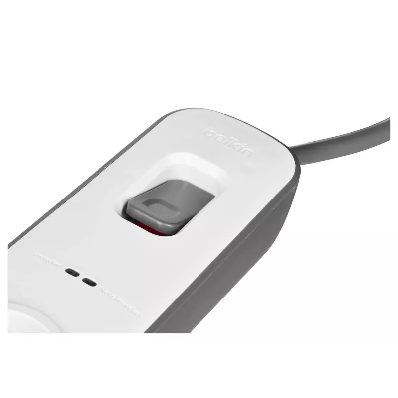 Liigpingekaitse Belkin BSV401CA2M Must Valge 4 vahelduvvoolupistikut 2m