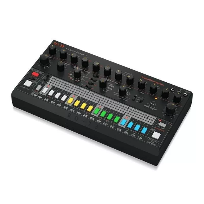 Analoogtrummimasin Behringer RD-78 — 16 heli, 64 mustrit