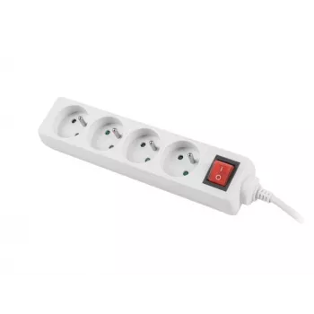 Pikendusjuhe Lanberg PS1-04E-0150-W 1,5 m 4 vahelduvvoolu pistikupesa siseruumidesse valge