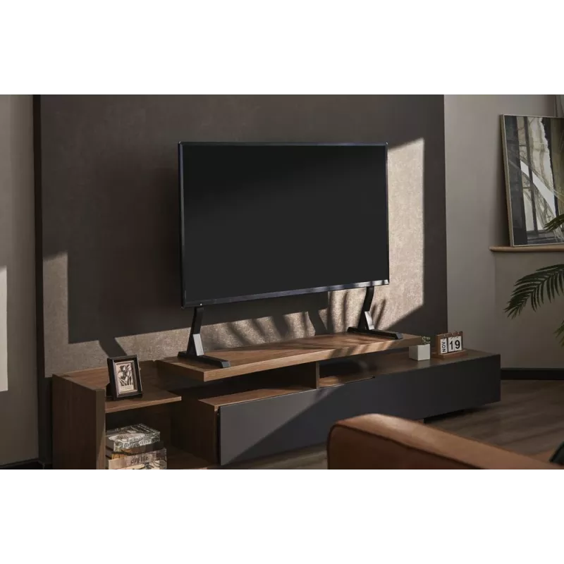 Põrandale paigaldatav telerialus GEMBIRD TVS-D90F-01 45–90-tollistele teleritele, terasest, fikseeritud kõrgusega, VESA 200x200–800x400, maksimaalne kandevõime 60 kg, 970×800×525 mm