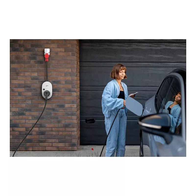 go-e Gemini flex 2.0 must-valge seinakaabel 11000W Type 2