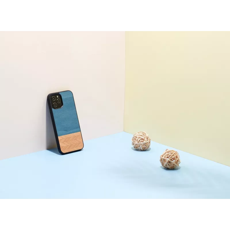Telefoniümbris man and wood iPhone 12 Pro Max'ile denim Must