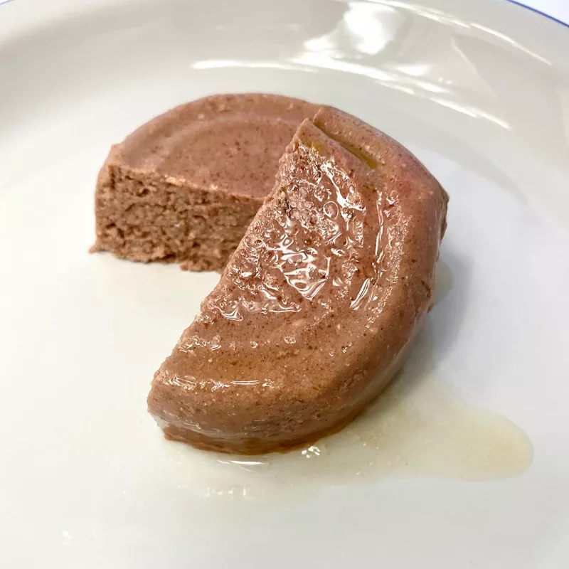 FOLK Juicy beef from Warmia - märg kassitoit - 85g