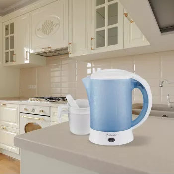 Elektriline veekeetja Maestro MR010 0,6 L 600 W — sinine/valge, veetaseme indikaator, katlakivivastane filter
