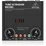 Audio eelvõimendi Behringer MIC300 Must