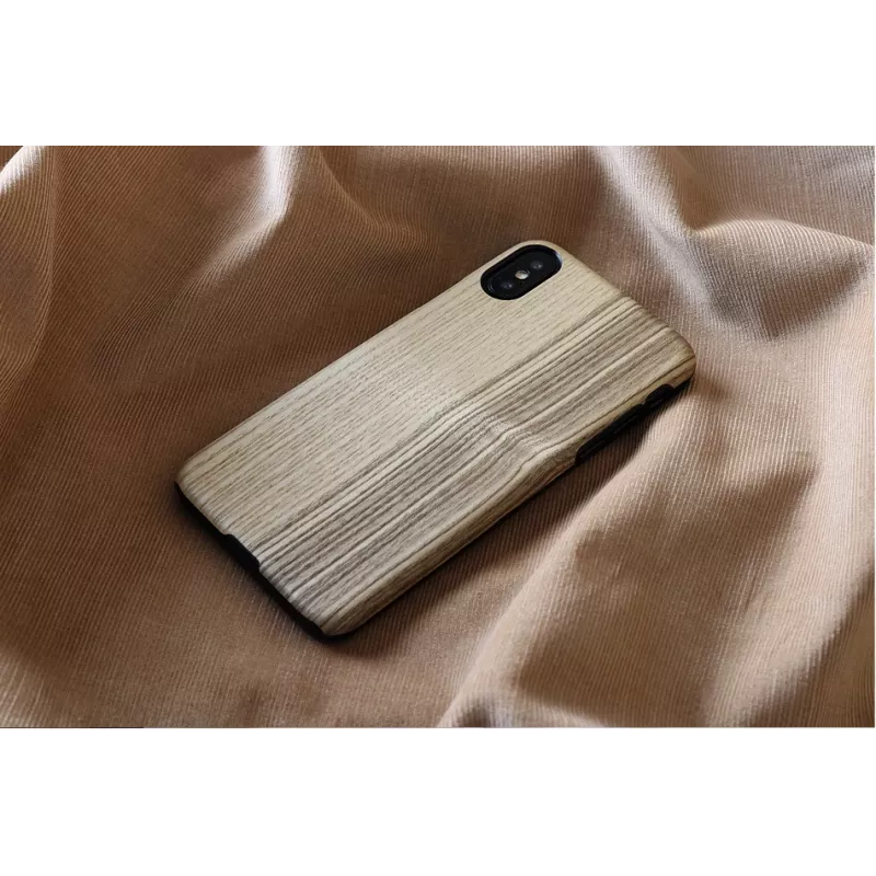 man and wood nutikorpust iPhone X/XS-ile — vintage oliivmust