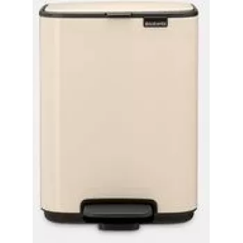 Pedal bin BRABANTIA Bo 4L — 4 liitrine roostevabast terasest pedaaliga prügikast, pehme beež