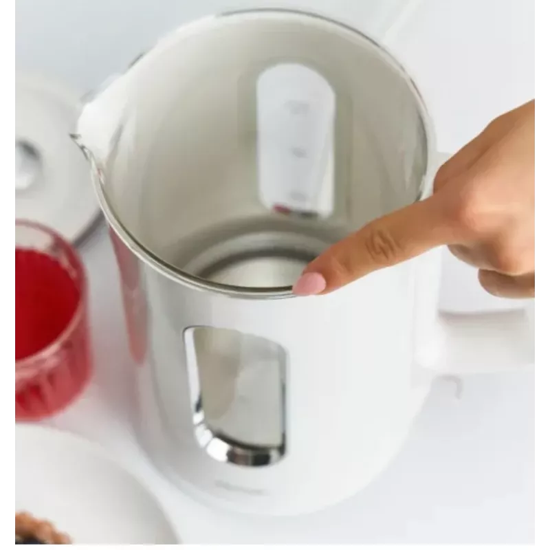 Elektriline veekeetja 1,5 l valge MCZ-126/B