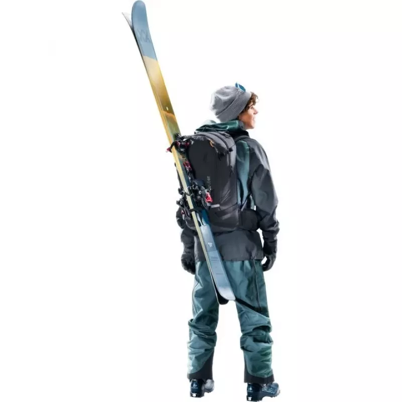 Seljakott DEUTER Freerider Pro 34+ — tehniline freeride-suusamatkade seljakott, 34 l, must, kiivrihoidik, puusavöö
