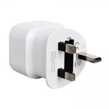 Reisiadapter AP-04 SAVIO