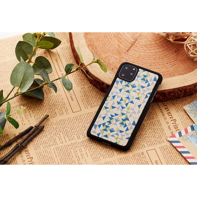 Nutitelefoni ümbris man and wood iPhone 11 Pro jaoks — sinine kolmnurk mustal taustal, kaitsev kõva kest