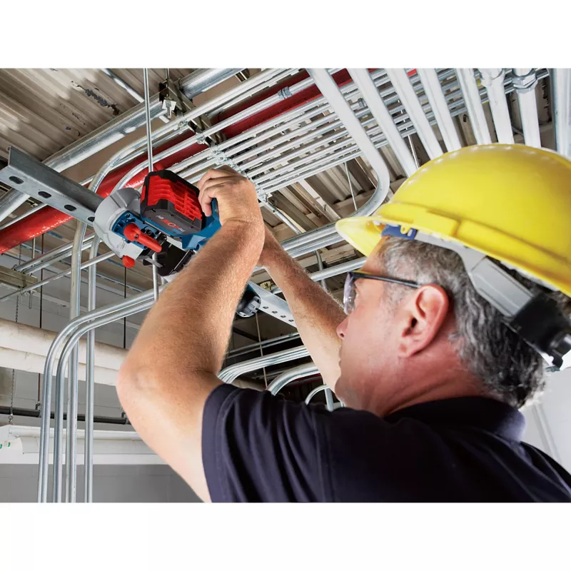 Bosch GCB 18V-63 CLC kaasaskantav lintsaag 162 m/min Aku