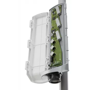 Võrgulüliti MikroTik CSS606-1G-2Gi-3S+OUT 6-pordiline lüliti 1G ja 10G SFP+ üleslinkidega