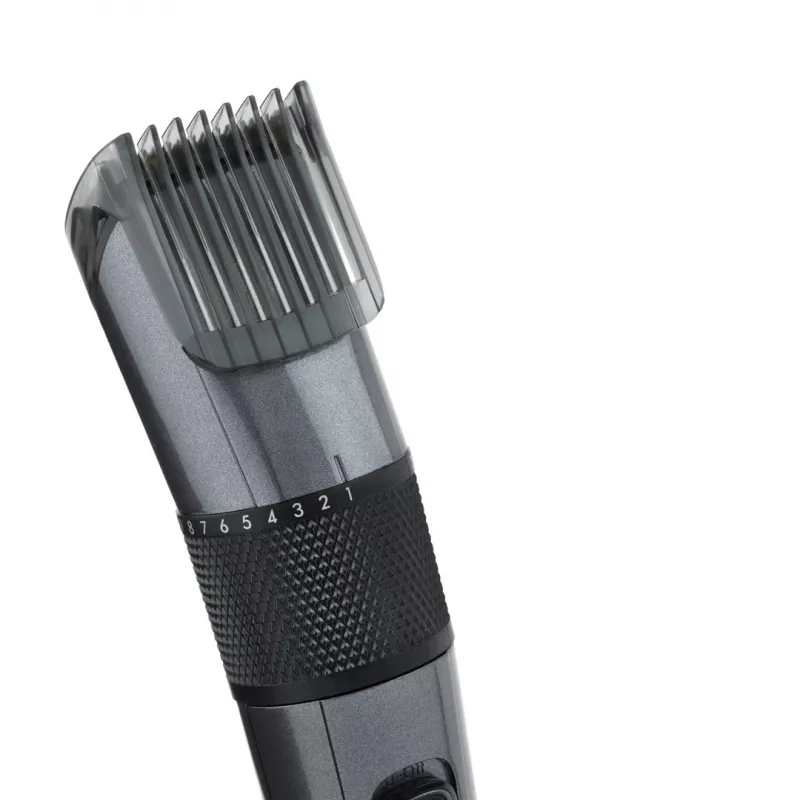 Juukselõikur BABYLISS E976E — juhtmeta, laetav, 26 pikkuseastet, 0,5 mm–25 mm, 40 mm tera, titaan/roostevaba teras, 60 min tööaeg