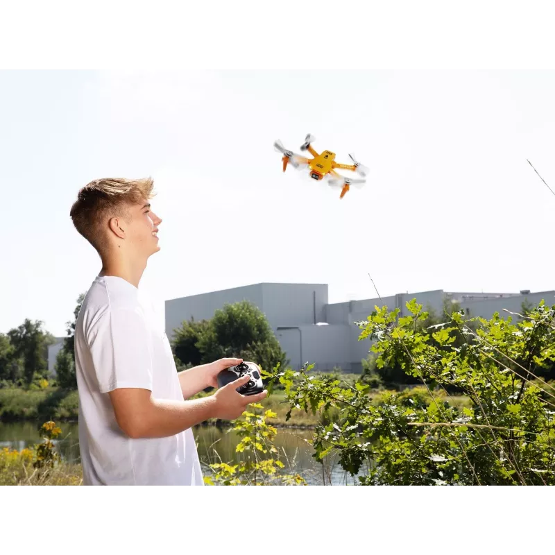RC kvadrokopter REVELL Pocket Drone 23810 — 2,4 GHz, 4-kanaliline kaugjuhtimispult