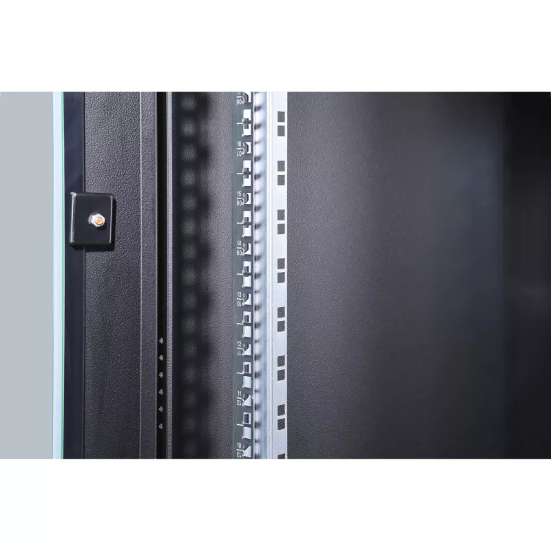 Eraldiseisev rack Digitus DN-19 22U-6/8-B-1