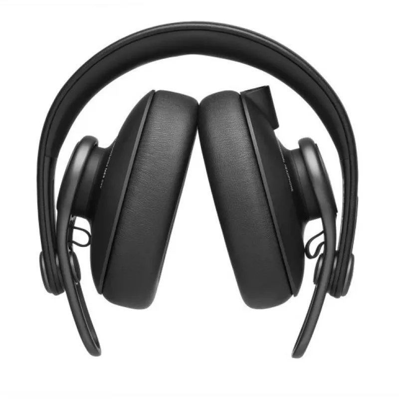 AKG K371 - suletud kõrvaklapid