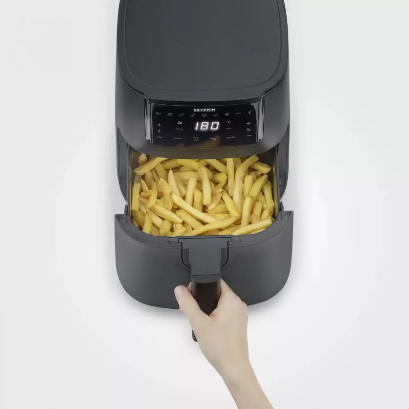 Õhkfritüür SEVERIN FR 2461 — 4 l maht, must