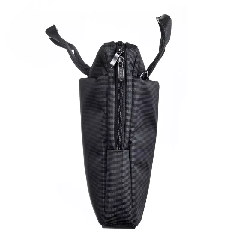 Messenger case Rivacase 8231 39.6 cm (15.6 inch) Must