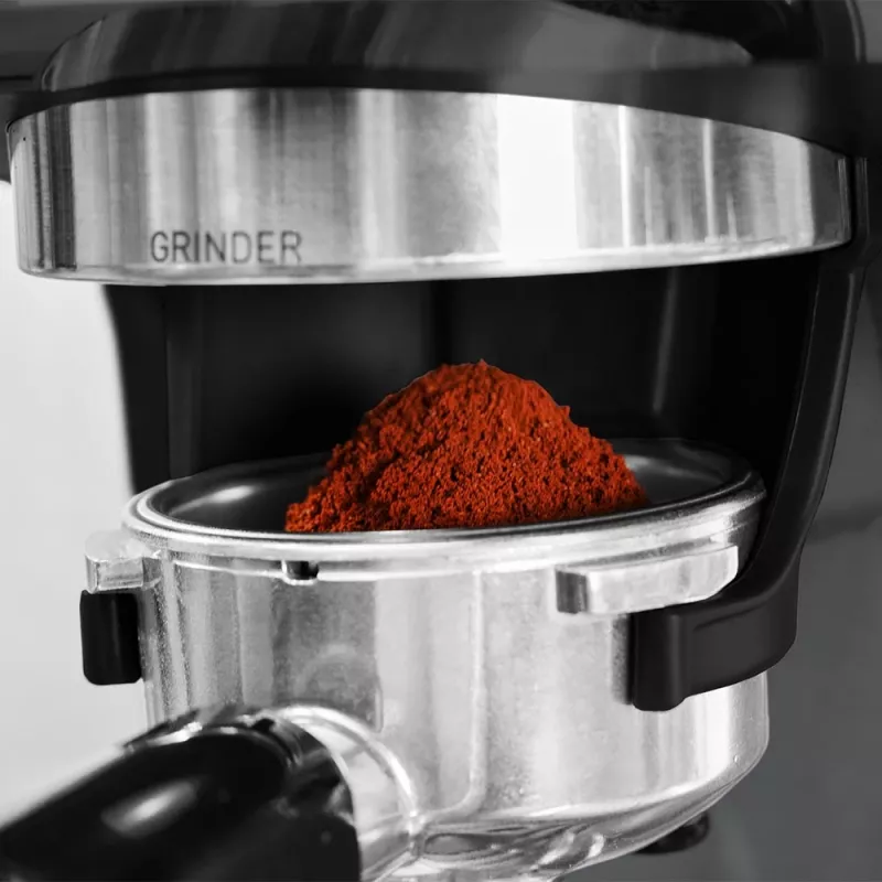Espressomasin GASTROBACK Design Advanced Urban Duo — täisautomaatne, 2,8 l veepaak, sisseehitatud veski, 250 g ubade mahuti, 3000 W, must
